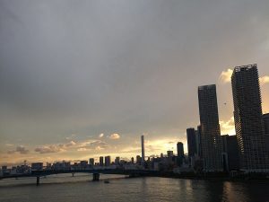 東京の夕日